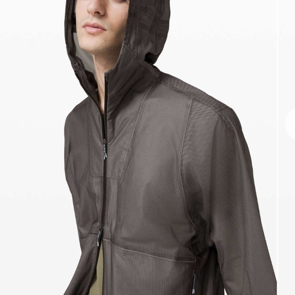 Lululemon-Lab Men's Saura Jacket Black Granite-Size Small - Picture 3 of 17